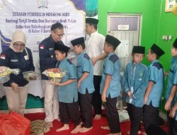 GPIB Kunjungi Asrama Yatim Piatu Yauma, Berbagi Takjil dan Santunan