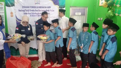 GPIB Kunjungi Asrama Yatim Piatu Yauma, Berbagi Takjil dan Santunan