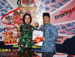 Komandan Lanal Bandung dan Forkopimda Bandung Laksanakan Penandatanganan Naskah Perjanjian Hibah Daerah