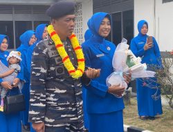 Tradisi Farewell Iringi Pelepasan dan Penyambutan Danlanal Bintan