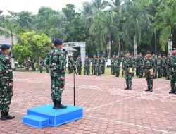 Lanal TBA Gelar Apel Khusus Penyerahan Hadiah Lomba