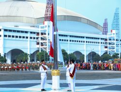 Aslog Danlantamal I Hadiri Upacara Hardiknas Tahun 2024