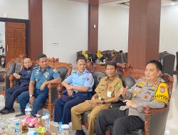 Danlanal Dumai Sambut Kedatangan KASAU di Pekanbaru Riau