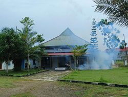 Cegah Penyebaran Demam Berdarah, Balai Pengobatan Lanal Nias Laksanakan Fogging