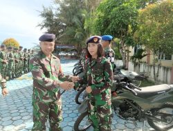 Komandan Lanal Tarempa Serahkan Secara Simbolis Kendaraan Bermotor Dari Kementerian Pertahanan RI