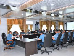 Sampaikan Kebijakan dan Penekanan, Danlantamal I Pimpin Rapat Staf