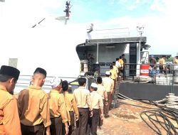 LANTAMAL I TERIMA KUNJUNGAN YAYASAN PONDOK PESANTREN AYATUL MUBAROK DI KRI TUNA-876