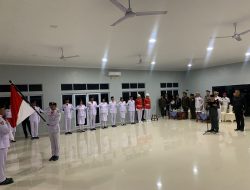 Bupati Lingga Kukuhkan 32 Anggota Paskibraka Kabupaten Lingga Tahun 2024