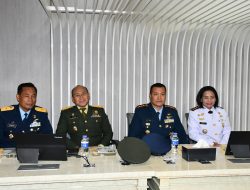 Komandan Lanal Bandung Hadiri Kegiatan Rapat Paripurna DPRD Provinsi Jawa Barat Dalam Rangka Mendengarkan Pidato Kenegaraan Presiden Republik Indonesia Dalam Rangkaian HUT Ke-79 Kemerdekaan Republik Indonesia