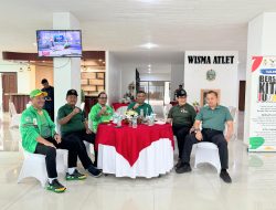 DANLANTAMAL I HADIRI UPACARA PENGIBARAN BENDERA KONTINGEN PON XXI ACEH-SUMUT 2024