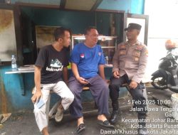 Patroli Wilayah Kapolsubsektor Galur Sambangi Ketua RW dan Warga