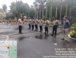 Polsek Metro Gambir Gelar Apel dan Patroli di Pospam Mahkamah Konstitusi