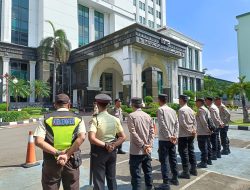 Polsek Sawah Besar Gelar Apel Pengamanan Tiga Kelompok Unjuk Rasa di Kantor OJK RI