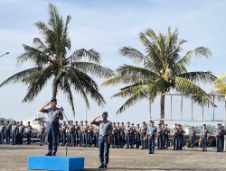 Komandan Lanal Bintan Pimpin Upacara 17-an Bersama Jajaran Satuan TNI AL di Tanjung Uban