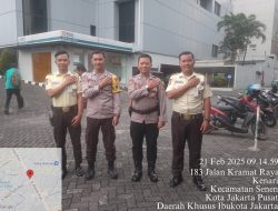 Sambangi Satuan Pengamanan, Banit Binmas Kenari Sampaikan Pesan Kamtibmas