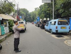 Patroli Kota 1042 Pemantauan Titik Kumpul Massa Unras Di Depan SMPN 8 Pegangsaan