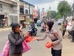Dit Samapta Polda Sumut dan Korsabhara Berbagi Takjil di Bulan Ramadhan, Wujud Kepedulian Polri kepada Masyarakat