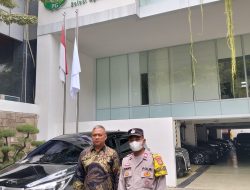 Polsek Metro Gambir Siaga, Kawal Unjuk Rasa di PT Petrokimia Gresik