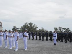 Danlanal Dumai Bertindak Sebagai Komandan Upacara Pada Sertijab Pangkoarmada I dan II di Tanjungpinang