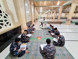 Lanal Simeulue Laksanakan Tadarus Al Qur’an Bersama Masyarakat Di Masjid Tengku Khalilullah