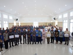 Lanal Dumai Peduli Prajurit, Bagikan Sembako Untuk Menyambut Idul Fitri 1446H/2025M