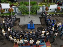 Jelang Cuti Bersama Dan Libur Lebaran, Komandan Lanal Bandung Pimpin Apel Khusus Kesiapan Hari Raya Idul Fitri 1446H/2025M