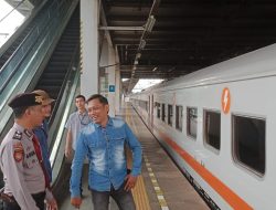 Operasi Ketupat Jaya 2025: Pengamanan Ketat di Stasiun Jatinegara Menjamin Keamanan Pemudik Lebaran