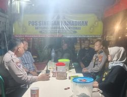 Pastikan Idul Fitri Aman, Polsektro Tanah Abang Kunjungi Poskamling RW 09