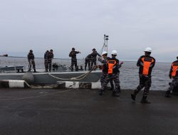 Komandan Lanal Dumai Pimpin Merplug Dua KRI Penjaga Perairan Selat Malaka