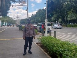Polsek Metro Gambir Lakukan Patroli Antisipasi Unjuk Rasa di Kawasan Merdeka Selatan