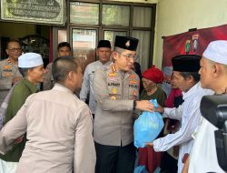 Kapolres Metro Jakarta Utara Gelar Bakti Sosial di Koja, Warga Antusias Terima Bantuan