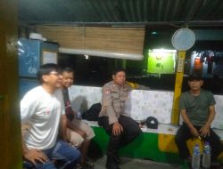 Bhabinkamtibmas Tanggap! Patroli Malam Libur di RW 11 Cegah Kejahatan dan Premanisme!