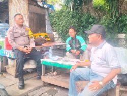 Gencar Patroli Dialogis! Bhabinkamtibmas Jaga Keamanan RW 08 dengan Cooling System