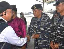 Danlanal Bintan Hadiri Penjemputan Jama’ah Haji Kota Tanjungpinang Tahun 1446 H/2025