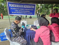 Jalasenastri Lanal Bintan Berkolaborasi Dengan Organisasi Wanita TNI-Polri Selenggarakan Bakti Kesehatan