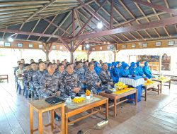 Jelang Mengakhiri Masa Jabatan, Danlanal Simeulue Laksanakan Exit Briefing