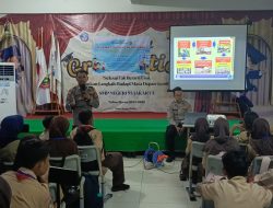 Sat Binmas Polres Jakarta Pusat Berikan Penyuluhan Bahaya Judi Online dan Narkoba Saat MPLS di SMPN 93
