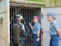 Danlantamal IX Didampingi Pejabat Utama Terima Audiensi Tim Safari Komlek Mabesal di Mako Lantamal IX Ambon