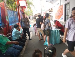 Dukungan Polri Dalam Giat Posyandu Balita di RW 02 Kelurahan Kartini