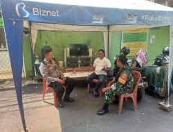 Bhabinkamtibmas dan Babinsa Kebon Kacang Saling Koordinasi Dengan Tokoh Pemuda RW 01 Memastikan Wilayah Kondusif