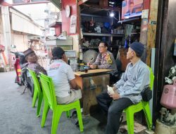 Bhabinkamtibmas Karet Tengsin Sambang Tomas, LMK dan Warga RW 07, Imbau Waspada Curanmor dan Hoax