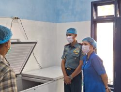 Danlanal Simeulue dan Ketua Cabang 8 Daerah Kodaeral I Gabungan Jalasenastri Koarmada RI Tinjau Dapur Makan Bergizi Gratis di Kecamatan Simeulue Timur