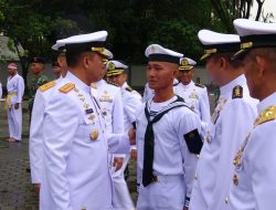 Dankodiklatal Pimpin Upacara Pelantikan dan Penyumpahan Siswa Dikmata TNI AL Angkatan 45 Satdik 1 Kodiklatal Tanjung Uban