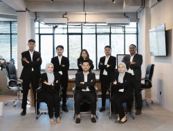 Centrale Law Firm hadir dengan memberikan Solusi Hukum Modern, Inovatif, dan terpercaya untuk masyarakat