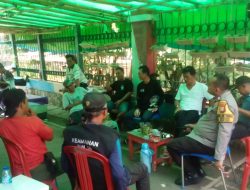 Baksos Komunitas India, Bhabinkamtibmas Dampingi Warga RW 08 Terima Layanan Kesehatan