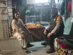 Bhabinkamtibmas Cikini Patroli Dinihari, Ingatkan Warga Aktif Kawal Keamanan Lingkungan