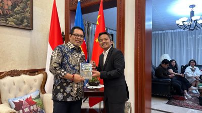 Ketua RT8 RW4 Malaka Jaya, Jakarta Timur, Diundang CCTV China: Sebuah Momentum Sejarah RT Indonesia di Forum Internasional