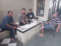 Bhabinkamtibmas Tanah Abang Sambangi Warga RW 07 Kebon Kacang, Imbau Warga Jaga Kamtibmas