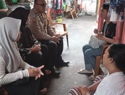 Polri Sambangi Warga RW 03 di Kampung Bali, Sampaikan Pesan Kamtibmas