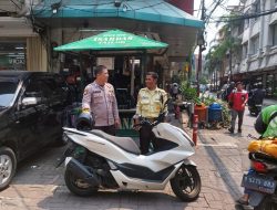 Sambangi Pos Satpam Unit Samapta Polsek Sawah Besar Di Komplek Pertokoan Pasar Baru